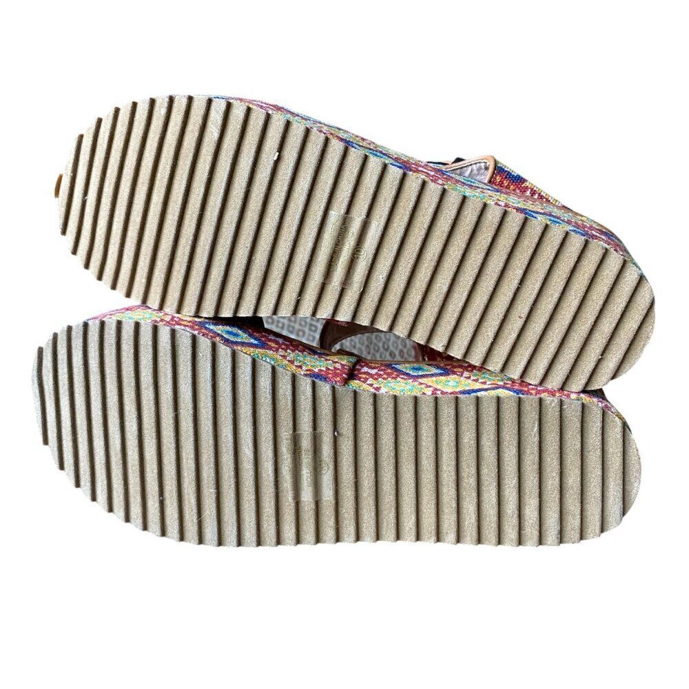 C label Mollni platform colorful Tribal print platform sandal - size 10 - Picture 7 of 8
